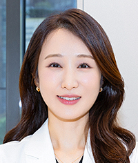 리쥬비엘 팔자주름 필러 정보를 감수한 닥터에버스의원 건대점 의료진 프로필 이미지